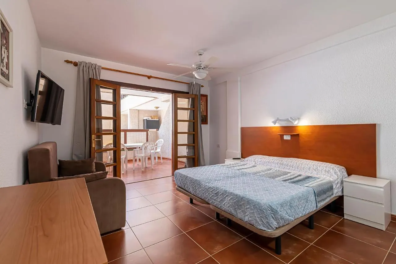 Go2Tenerife Apart'Elisa Near The Beach & Pool View Playa de las Américas